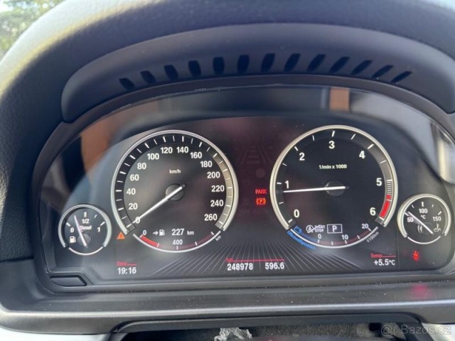 BMW Řada 5 2,5   F11 525d xDrive kombi M-