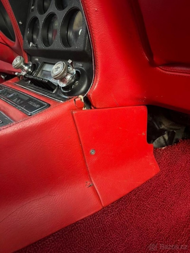 Chevrolet Corvette C3 chromka 1971