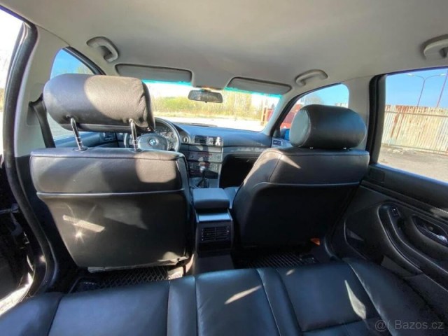 BMW Řada 5 2,8   528i, před FL, MANUÁL