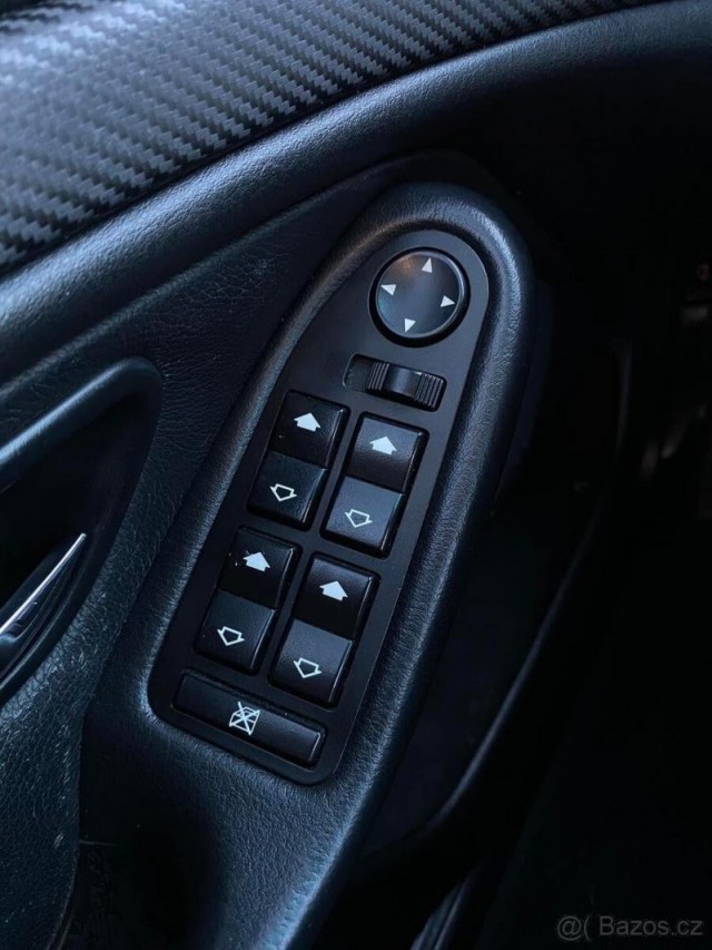 BMW Řada 5 2,8   528i, před FL, MANUÁL