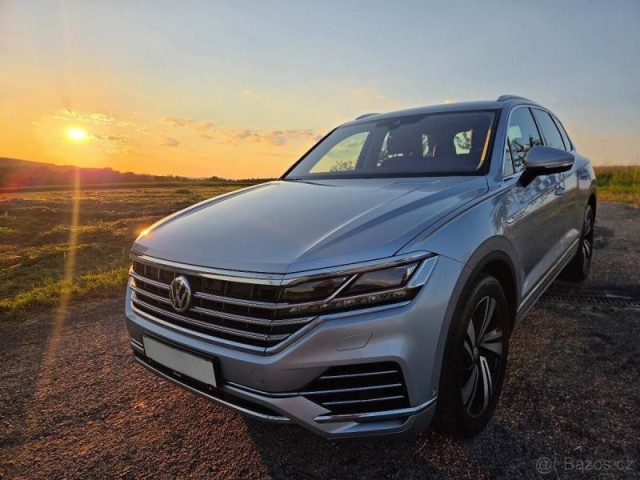 Volkswagen Touareg 3,0   TDI(210KW) HEZKÝ