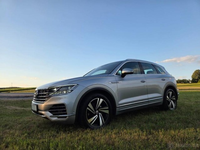 Volkswagen Touareg 3,0   TDI(210KW) HEZKÝ