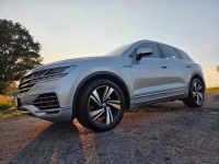 Volkswagen Touareg 3,0   TDI(210KW) HEZKÝ