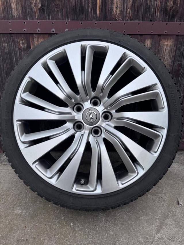 Opel Insignia 2,8   OPC