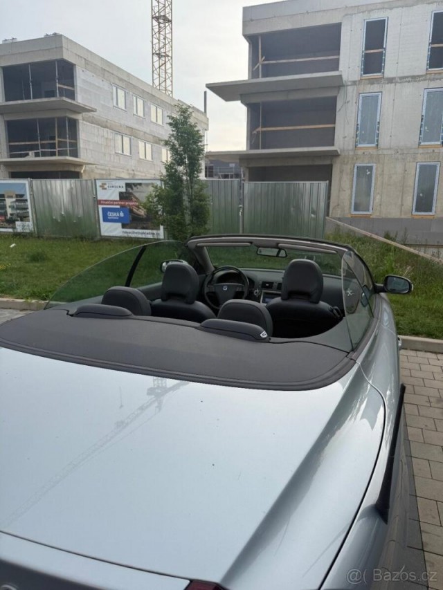 Volvo C70 2,4