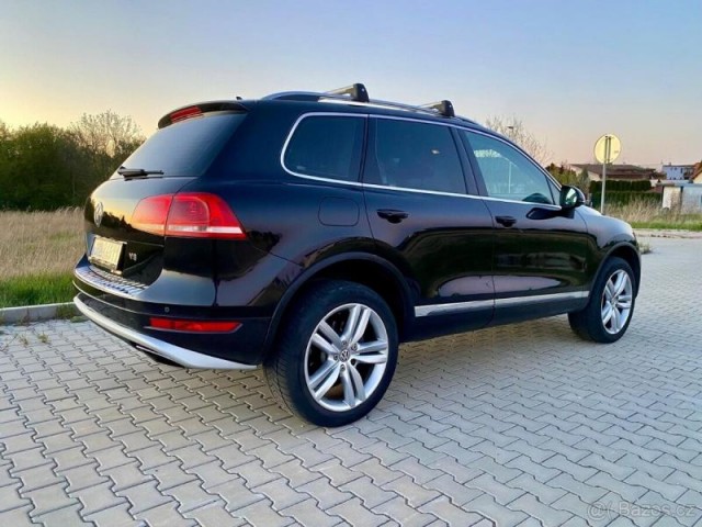 Volkswagen Touareg 4,2   tdi V8 250 kw r.v.2011