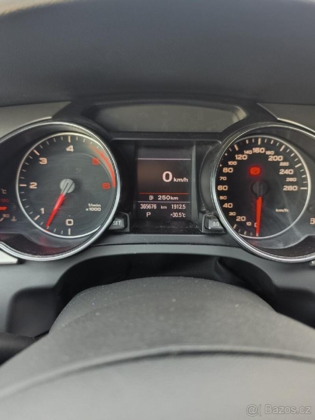 Audi A5 3,0   b8 Quattro