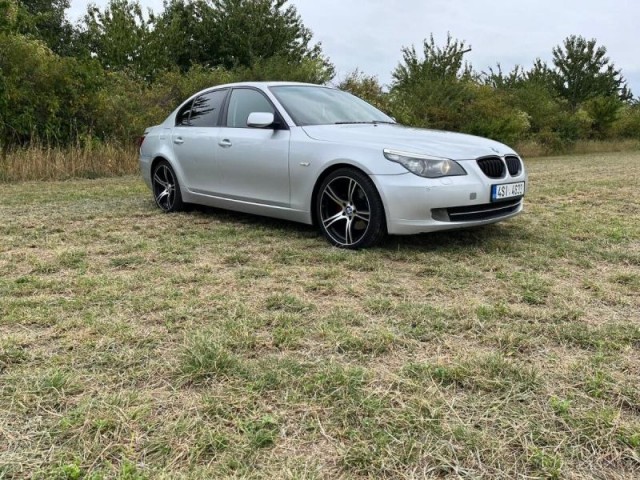 BMW Řada 5 3,0   E60 530d