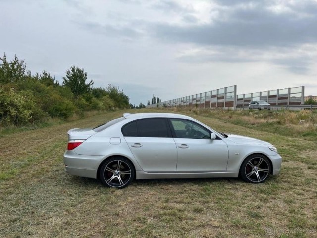 BMW Řada 5 3,0   E60 530d