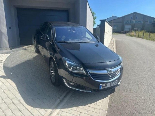Opel Insignia 2,0   CDTi /Automat/4×4