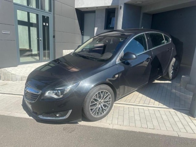 Opel Insignia 2,0   CDTi /Automat/4×4