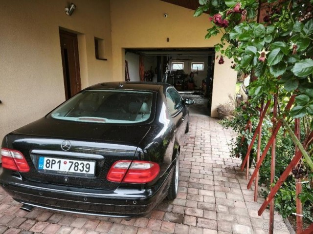 Mercedes-Benz CLK 