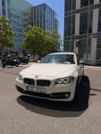BMW Řada 5 3,0   D • Head-Up Display