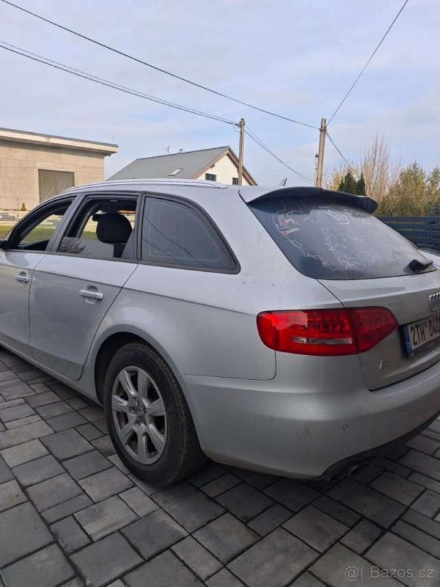 Audi A4 2,0   tdi 2012