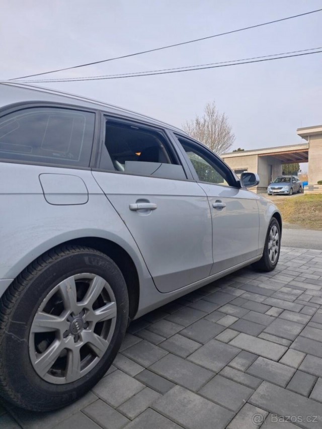 Audi A4 2,0   tdi 2012