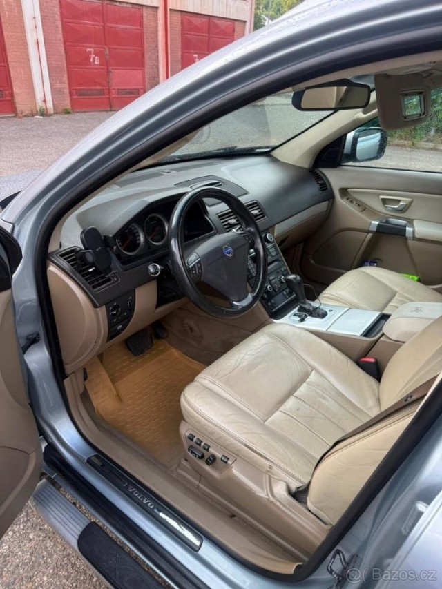 Volvo XC90 2,4   D5 AWD | 2014 | 2.4 Dies