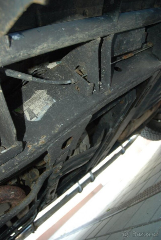 Hummer H2 6,0   LPG – 11/2005 – 151 733 
