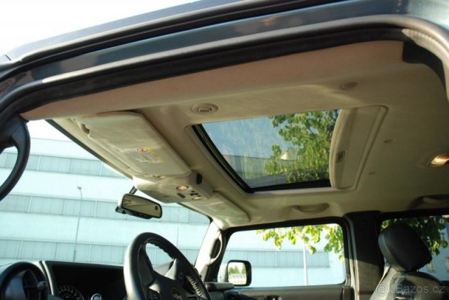 Hummer H2 6,0   LPG – 11/2005 – 151 733 