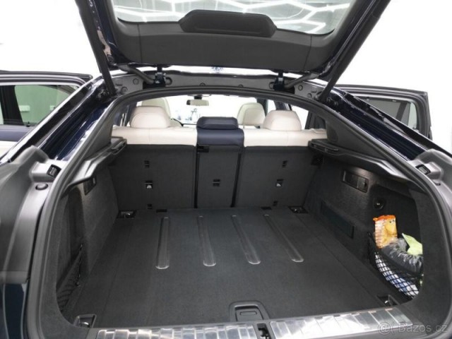 BMW X6 xDrive40i, MAX výbava, ZÁRUKA
