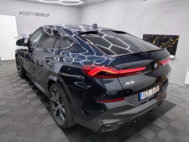 BMW X6 xDrive40i, MAX výbava, ZÁRUKA