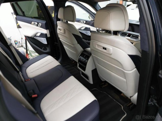 BMW X6 xDrive40i, MAX výbava, ZÁRUKA