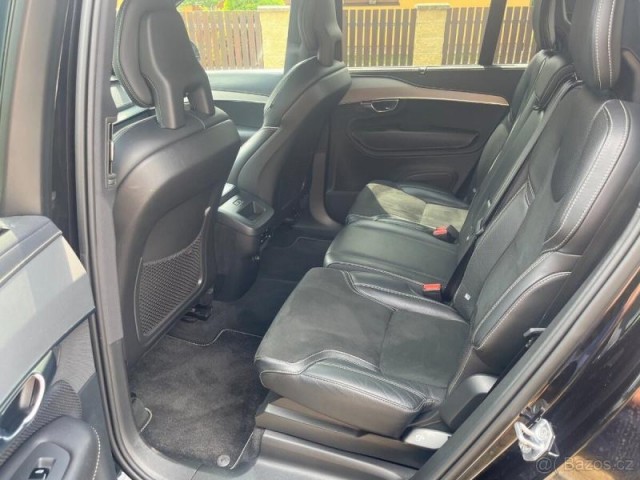 Volvo XC90 B5(D) AWD Drive-E R-DESING