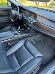 BMW Řada 7 750i F01
