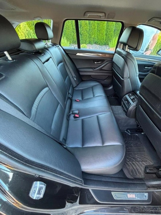 BMW Řada 5 2,0   XDRIVE 135kW AUT Modern 