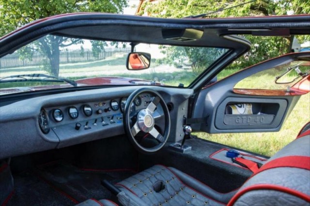 Ford GT 4,7   40