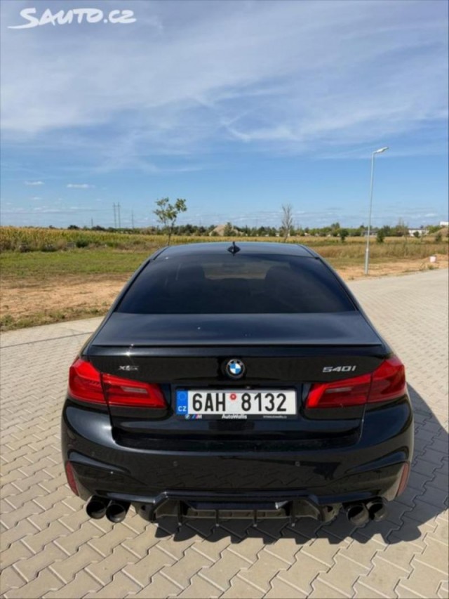 BMW Řada 5 3,0   Downpipes + Stage 1