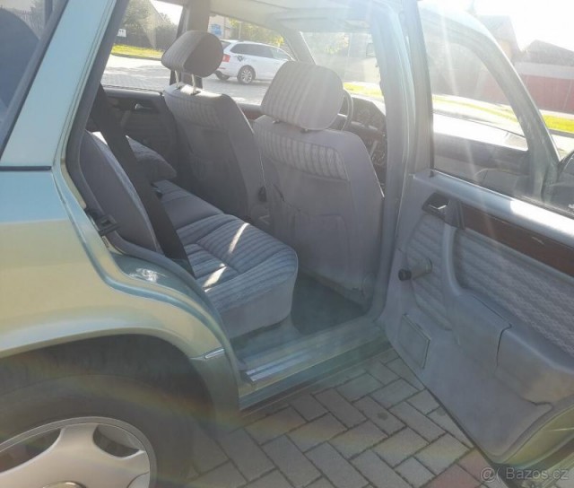 Mercedes-Benz Třídy S 2,0   S124 200TE