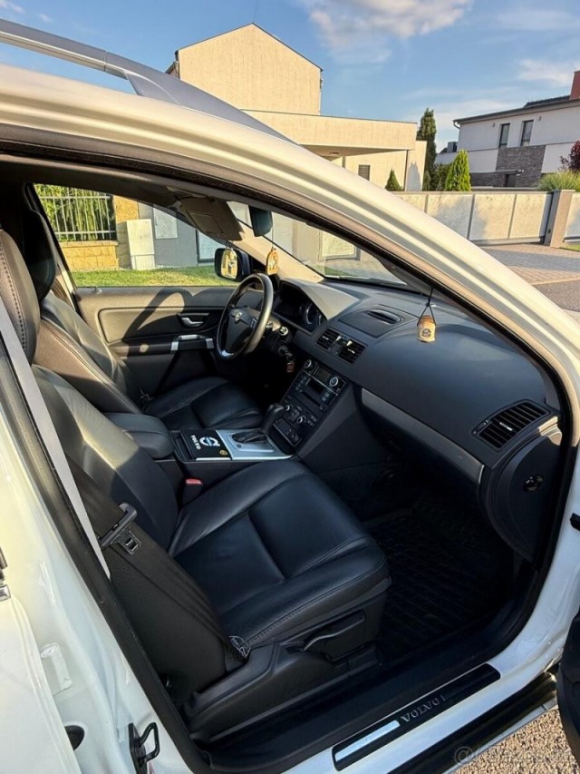 Volvo XC90 2,4