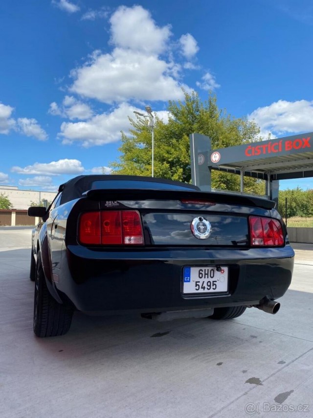 Ford Mustang 4,0   V6 154 kw Cabrio