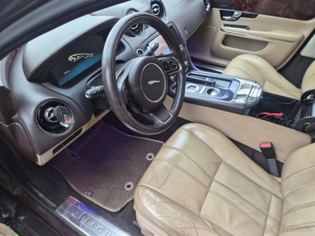 Jaguar XJ 3,0   X351 6V
