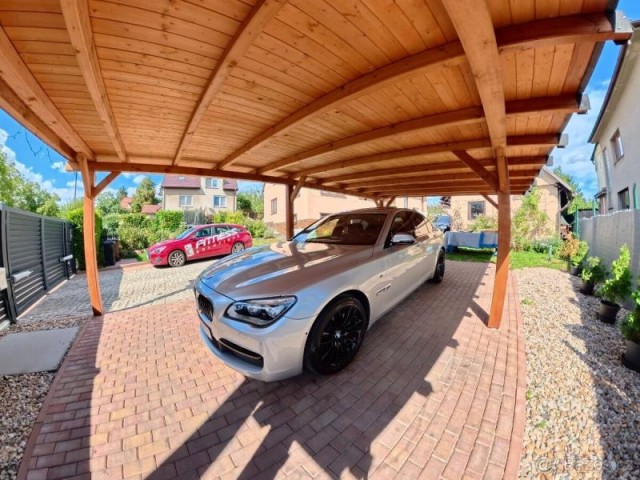 BMW Řada 7 4,4   V8 TwinPower Turbo – 450