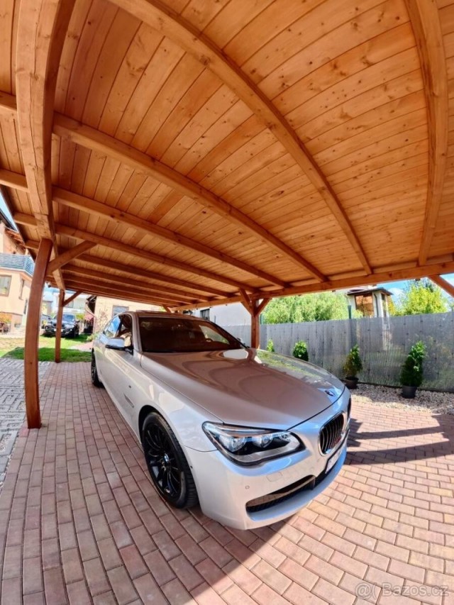 BMW Řada 7 4,4   V8 TwinPower Turbo – 450
