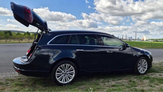 Opel Insignia 2,0   Turbo 4x4 AUTOMAT