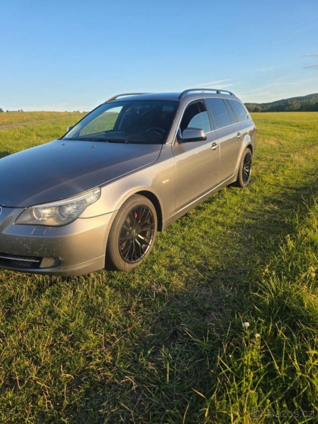 BMW Řada 5 2,0   520d