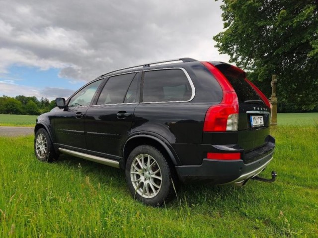 Volvo XC90 2,4   D5 120 kW, AWD, 7-míst