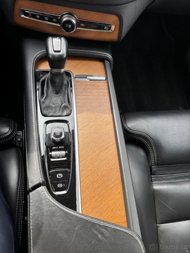 Volvo XC90 D 5 rok 2019