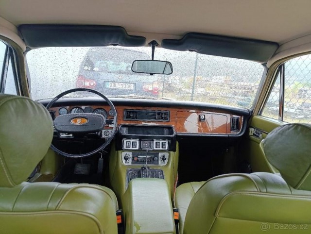 Jaguar XJ 5,3   12