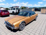 Jaguar XJ 5,3   12