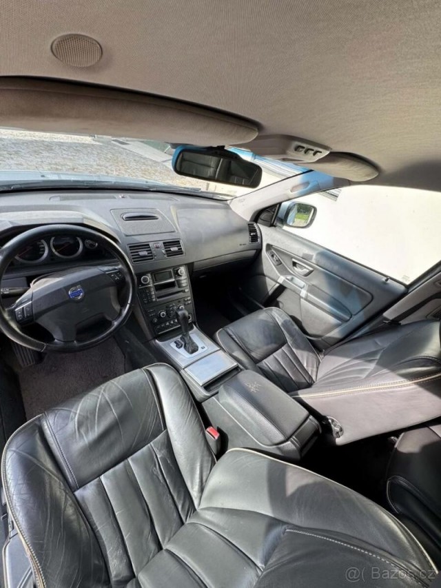 Volvo XC90 2,4   D5 AWD Summum, automat, 