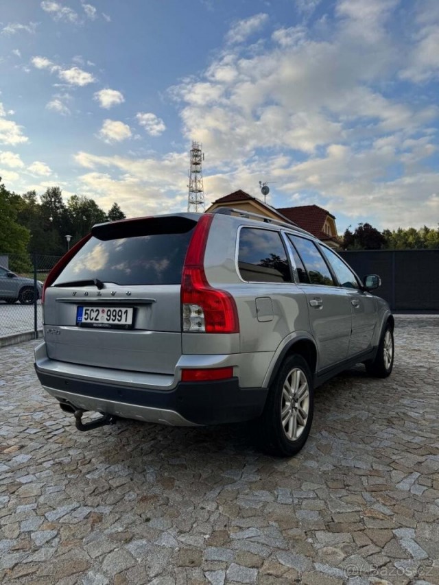 Volvo XC90 2,4   D5 AWD Summum, automat, 
