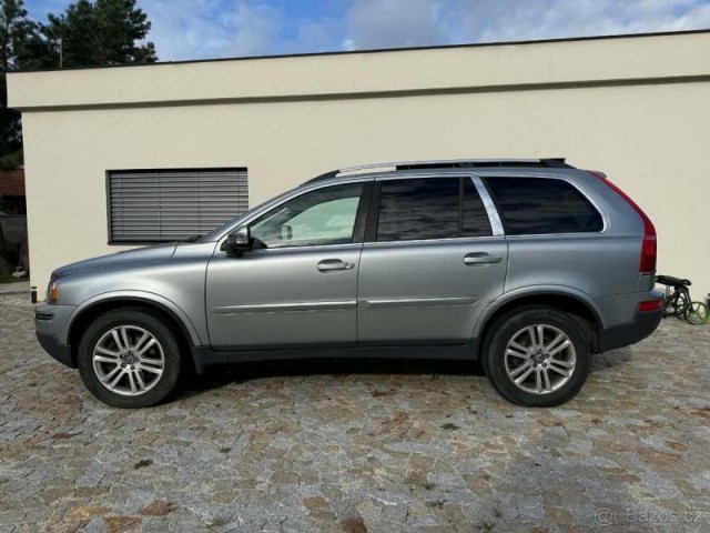 Volvo XC90 2,4   D5 AWD Summum, automat, 