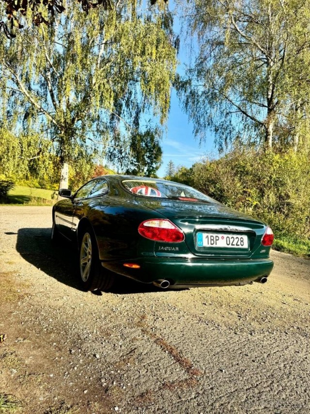Jaguar XKR 4,0   kompresor