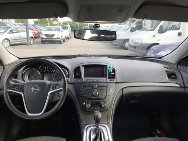 Opel Insignia 2,0