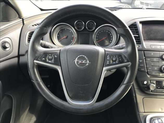 Opel Insignia 2,0