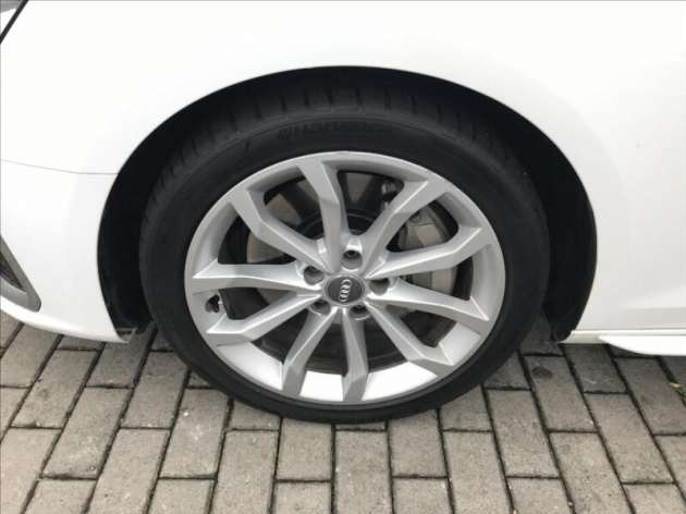 Audi A4 3,0   Avant 45 TDI QUATTRO S-L