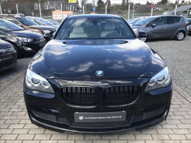 BMW Řada 7 3,0   xDrive M-paket